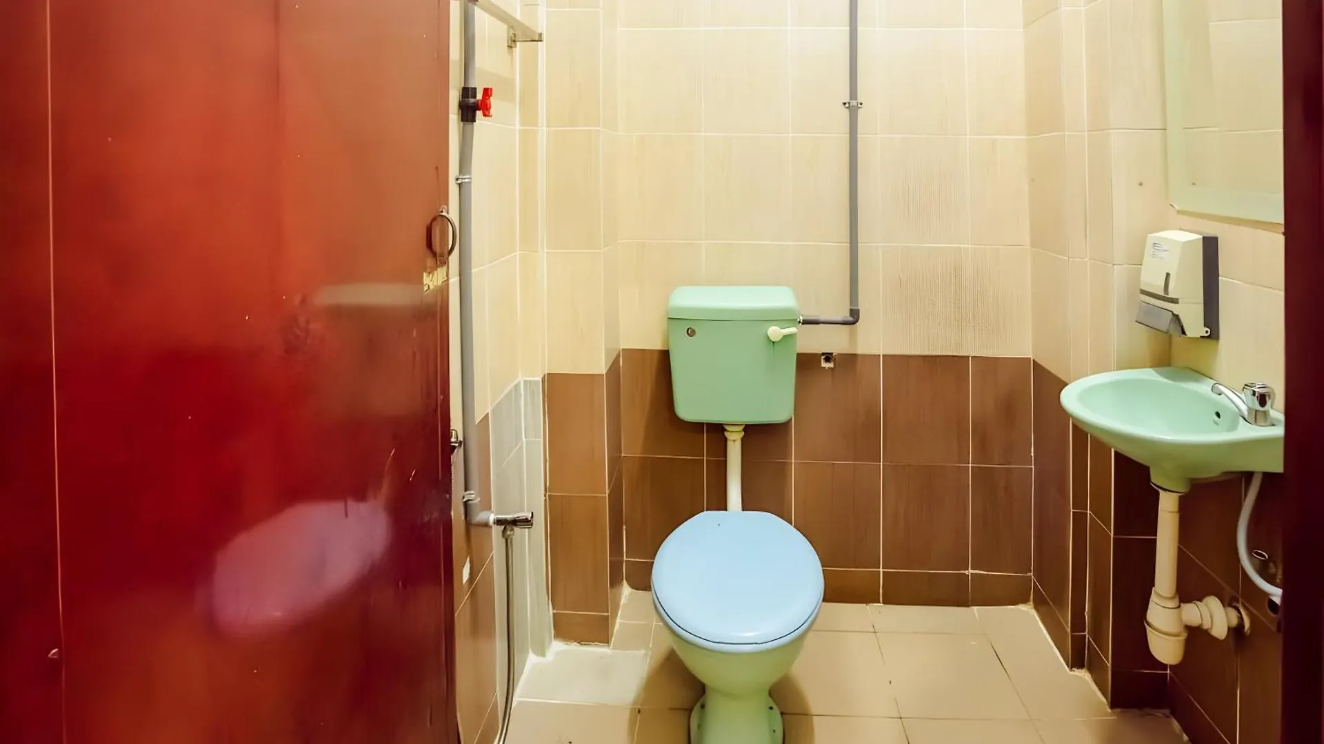 New Casavilla Travellers Lodge Pudu Kuala Lumpur